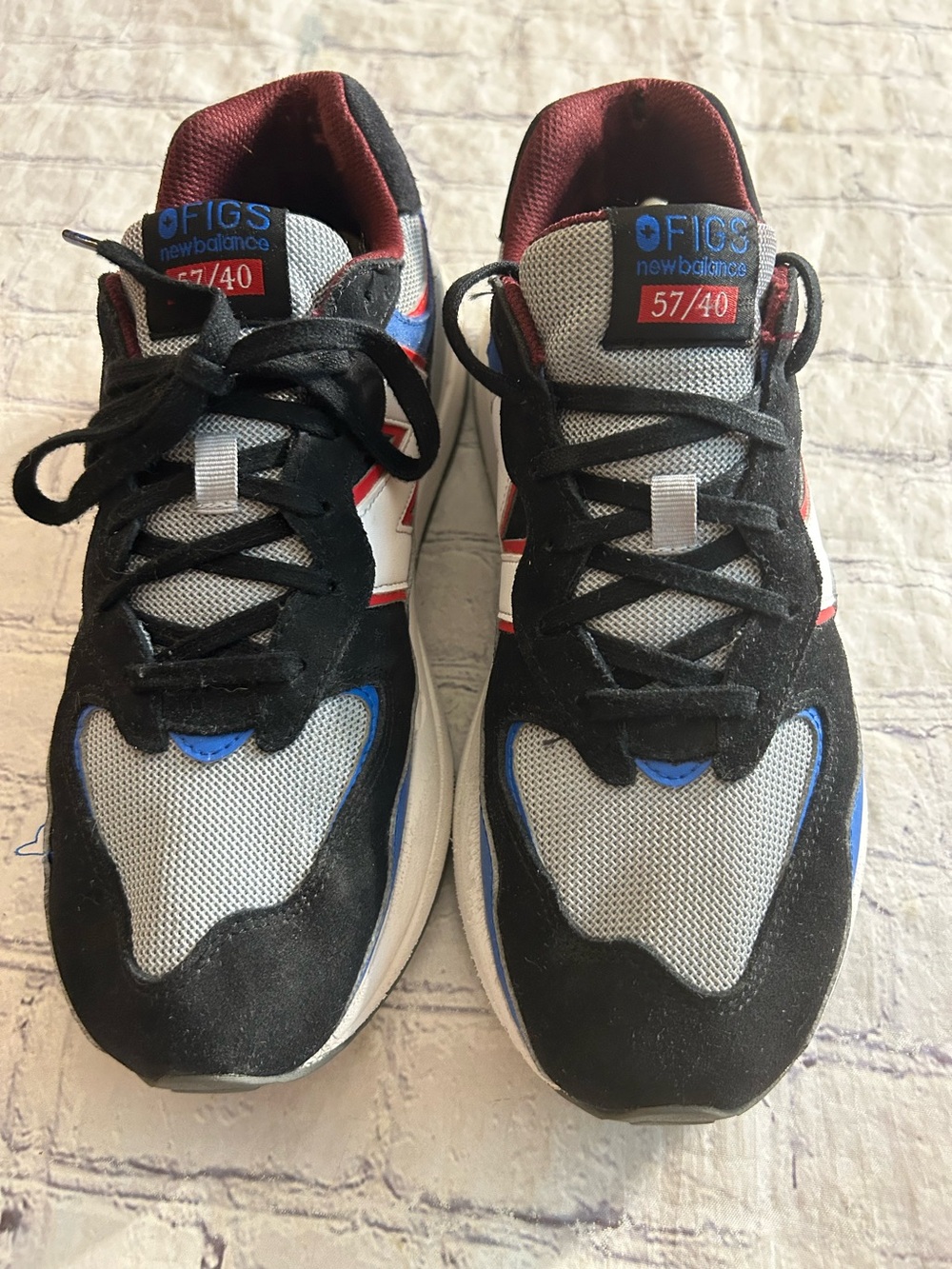 NEW BALANCE FIGS 57/40 BLACK/BLUE/RED COLORWAY CHUNKY STACKED MIDSOLE 9.5